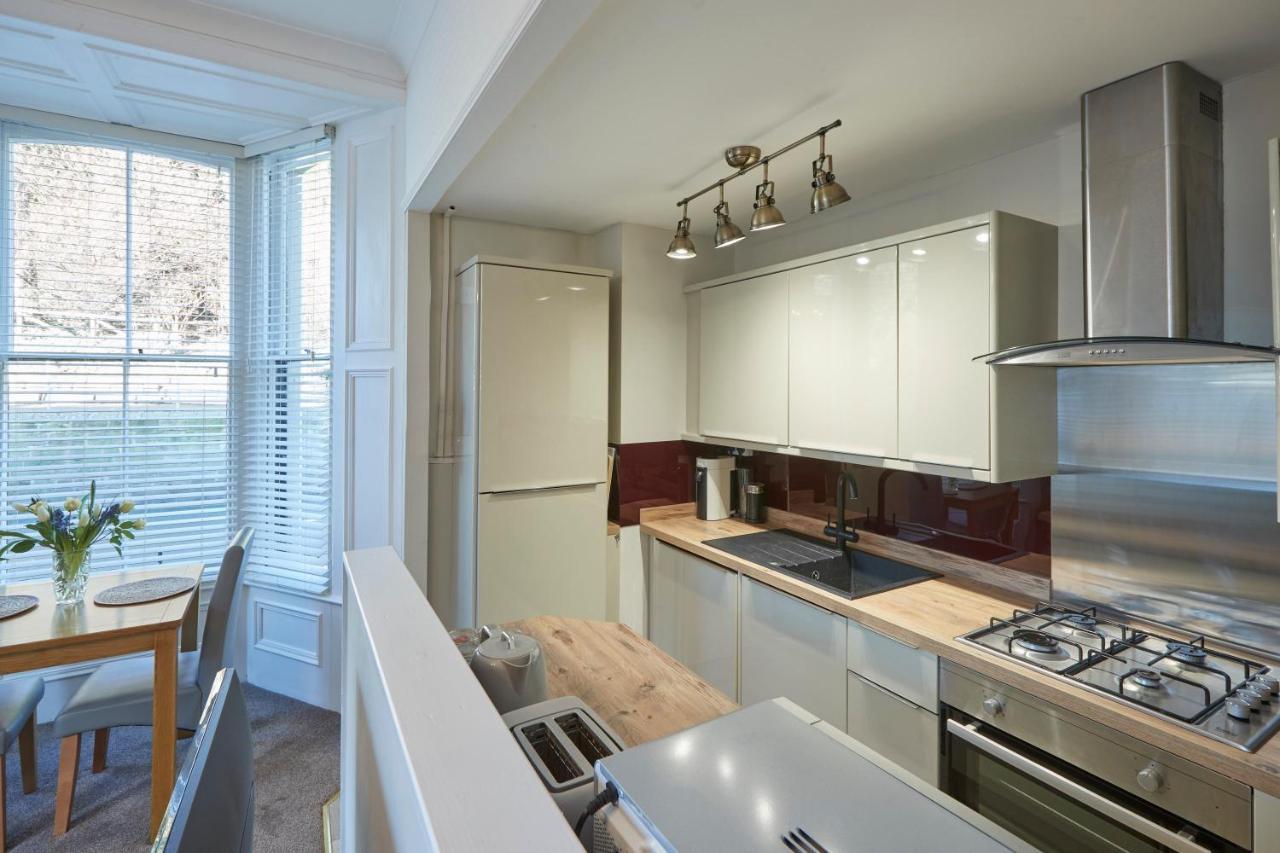 Host & Stay - Sandpiper Apartment Уитби Экстерьер фото